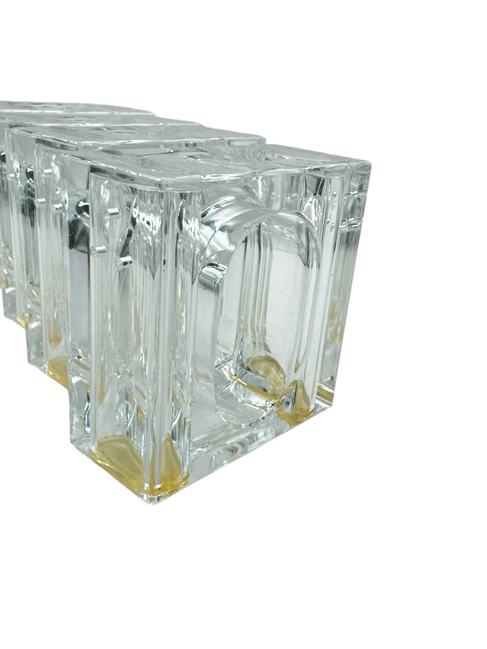 Vintage 1970s Mid Century Modern Lucite Napkin Rings by Lillian Vernon set Four - Picture 4 of 8